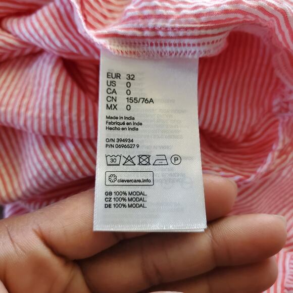 H&M L.O.G.G. Red & White Lightweight Striped Pullover Hi-Low Top Size 0 - Picture 6 of 7